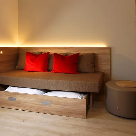 Koenigshof Am Funkturm Business Hotel 4*